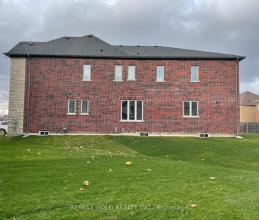 For Lease - 31 Dolomite Drive, Brampton, Ontario - Photo 6