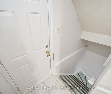 For Lease - 203 Milliken Meadows Drive Unit# Basement, Markham, Ont... - Photo 4