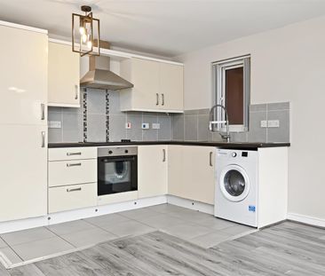 Apt 23 3 West Circular Close, Belfast, BT13 3WQ - Photo 4