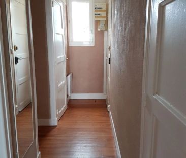 A Louer F2 Port en bessin - Photo 3