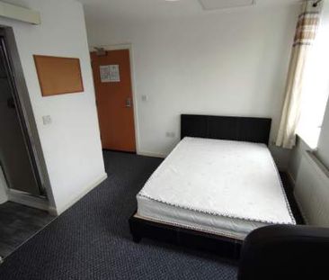 1 bedroom property to rent in Salford - Photo 5