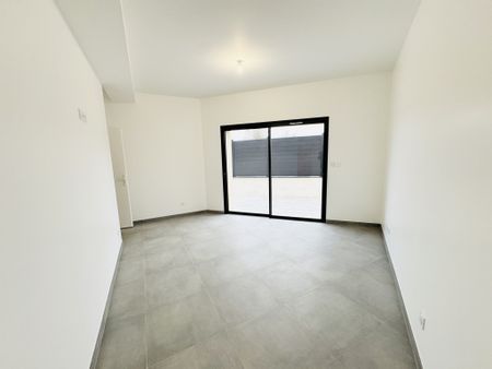 LOCATION - LOFT DE 89M² AVEC TERRASSES + JARDIN - SIMANDRES Simandres (69360) - Photo 4