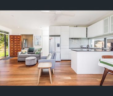 62A Southern Cross Way, Allambie Heights, NSW 2100 - Photo 2