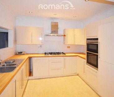 2 bedroom semi-detached house to rent - Photo 3