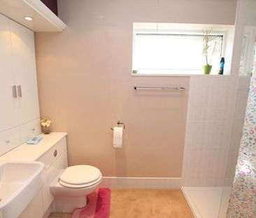 Tresillian Way, Woking, Surrey, GU21 - Photo 3