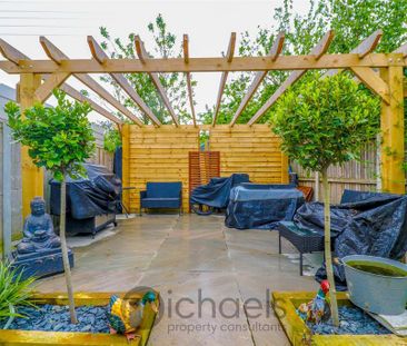 2 bedroom semi-detached house to rent - Photo 6