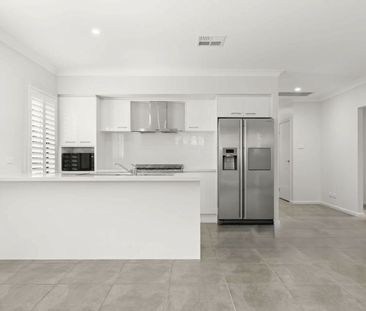 4 Bedroom Home - Photo 4