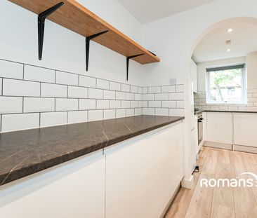 3 bedroom terraced to rent - Photo 5