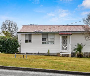Home For Rent - Photo 4