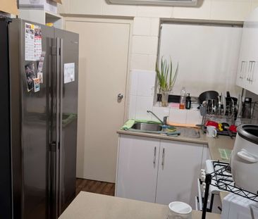 Renown Park - Photo 1