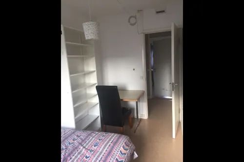 Private Room in Shared Apartment in Norsborg - Foto 1