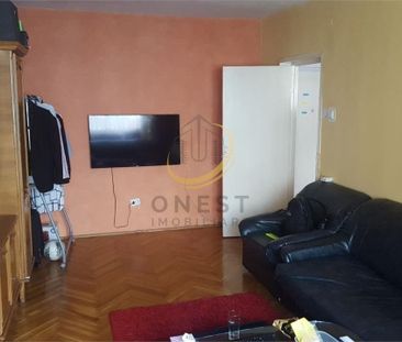 Apartament cu 2 camere Tudor etaj 5 - Fotografie 1