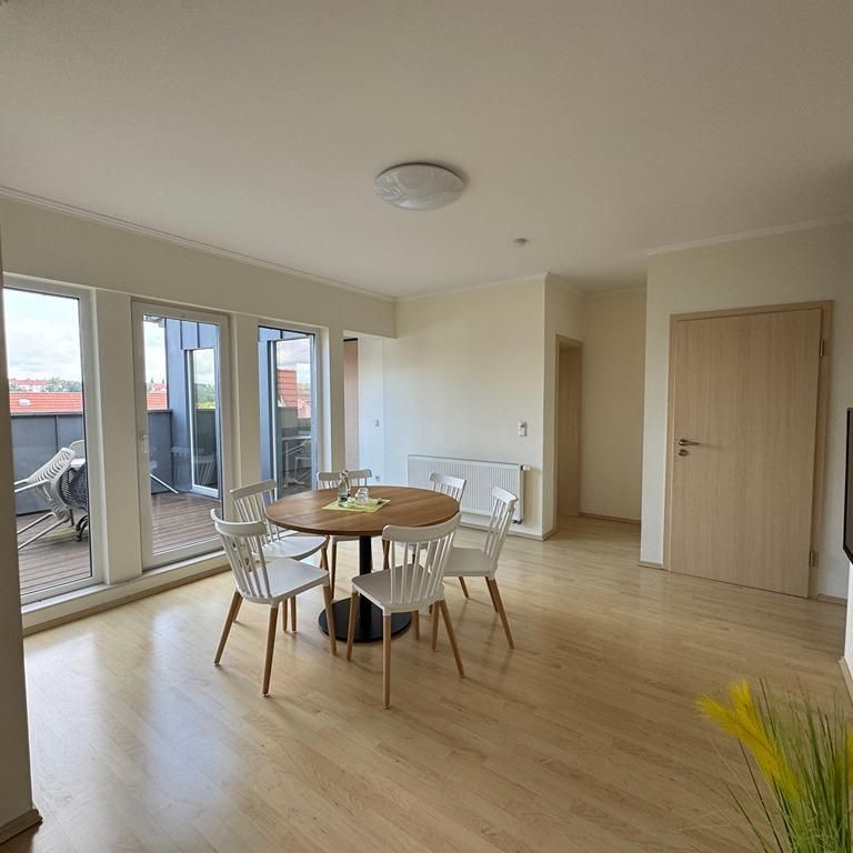 <h1 class="md:text-xl md:leading-6 mt-4 md:mt-10 lg:mb-6 mb-3 text-primary-500 font-semibold text-base leading-5"> Wohnung in Heilbad Heiligenstadt </h1> - Photo 1