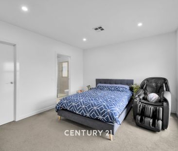 Family Residence in the Heart of Dandenong North - Photo 3