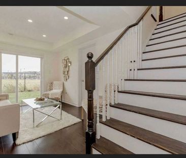 For Lease - 106 Bannister Crescent, Brampton, Ontario - Photo 2