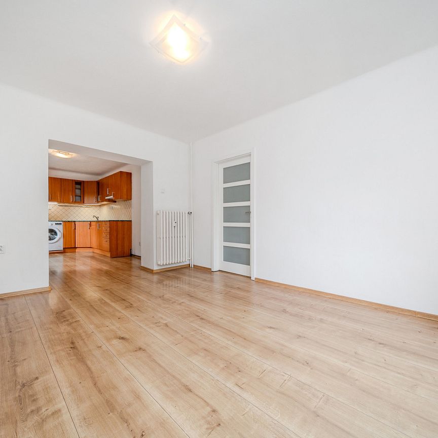 Pronájem bytu 2+1 46 m² - Photo 1