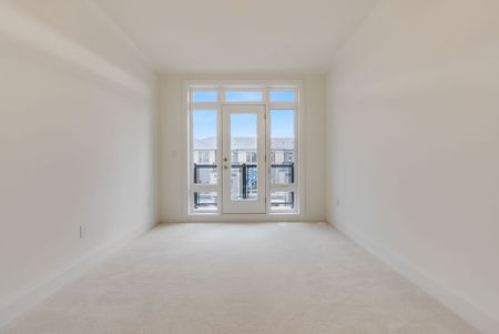 For Lease - 3319 Taha Gardens, Oakville, Ontario - Photo 3