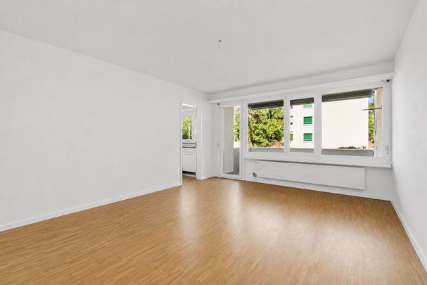 Grosse Aktion! - Gemütliche 3.5 Zimmer-Wohnung mit Balkon! - Foto 1