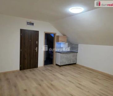 Pronájem bytu 1+kk, 28 m - Photo 3