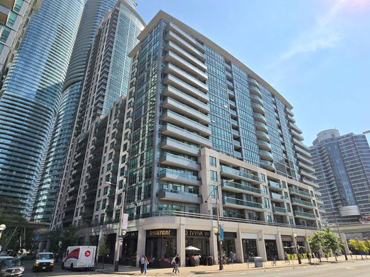 For Lease - 25 Lower Simcoe Street Unit# 703, Toronto, Ontario - Photo 1