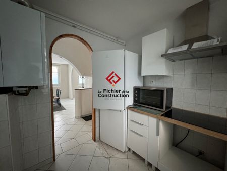 Location Appartement 3 pièces 63m² FONTAINE 38600 - Photo 4