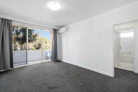 Light-Filled Two-Bedroom Haven in Prime Location - Photo 3