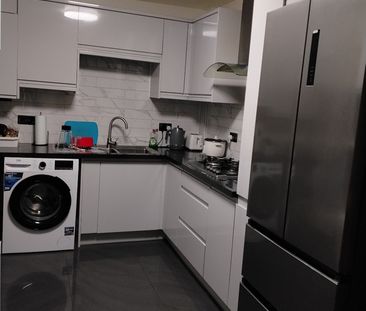 Room in a Shared House, Windmill Lane, NG3 - Photo 1