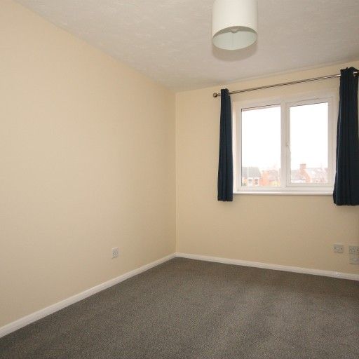 Ascot Court, Aldershot - Photo 1