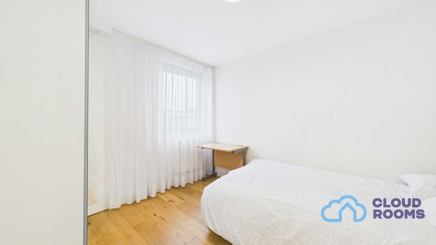 RM3 Eastmead | Farnborough | GU14 7SA - Photo 1