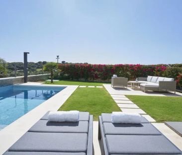 Alquiler de casa o chalet independiente en Avenida de los Acebos - Photo 4