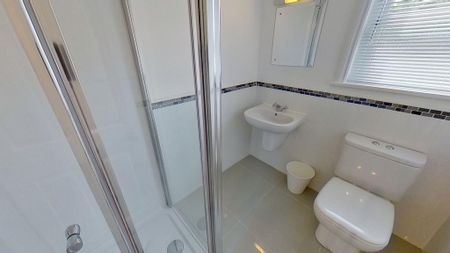 6 bedroom house to rent - Photo 2