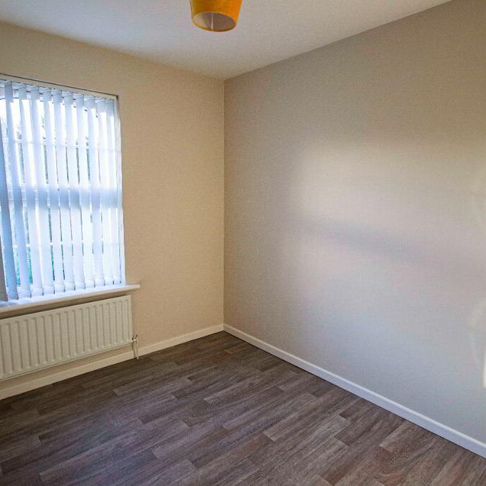 5 John Street, Dromore, BT78 3DT - Photo 1