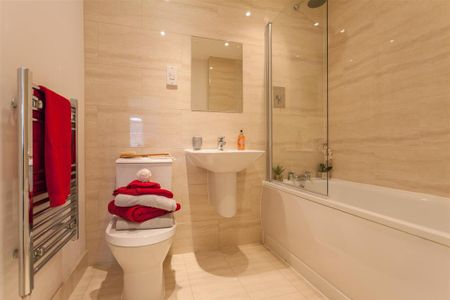 2 bedroom flat to rent - Photo 5