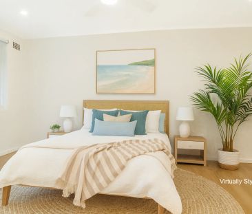 Light-filled top floor apartment in a lifestyle location - Photo 3