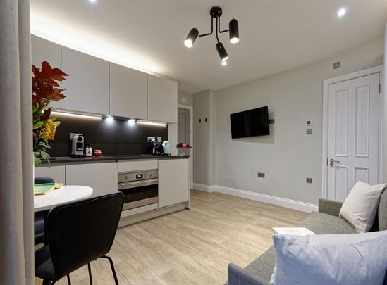 Studio to rent - Photo 1