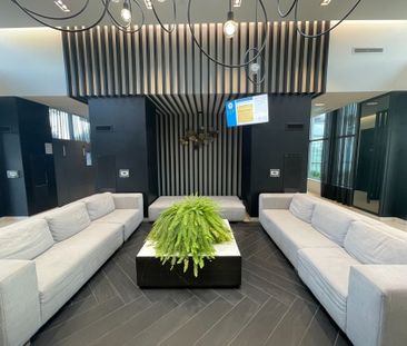 For Lease - 4677 Glen Erin Drive Unit# 105, Mississauga, Ontario - Photo 1