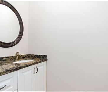 For Lease - 79 Davinci Boulevard, Hamilton, Ontario - Photo 5