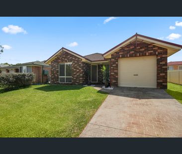 6 Karingal Place, Blue Haven, NSW 2262 - Photo 5