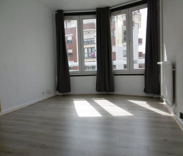 Appartement 1 pièce à Lille - Photo 2