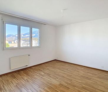 Bel attique de 2.5 pièces à Bulle - Photo 2