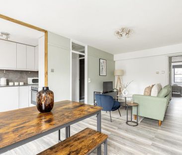 1 bedroom flat to rent - Photo 2