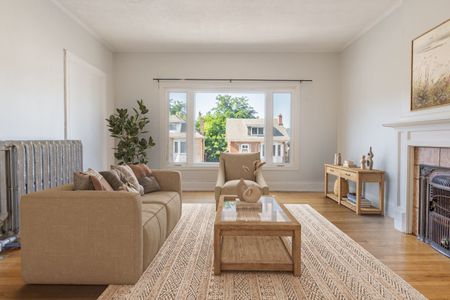 For Lease - 270 Main Street Unit# 2, Hamilton, Ontario - Photo 4