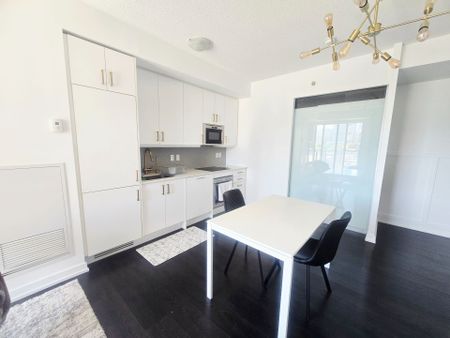For Lease - 297 College Street Unit# 608, Toronto, Ontario - Photo 3