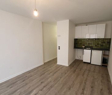 Location Appartement 1 pièce 25m² ANNECY 74000 - Photo 1