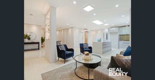 Modern Open Living - Photo 1