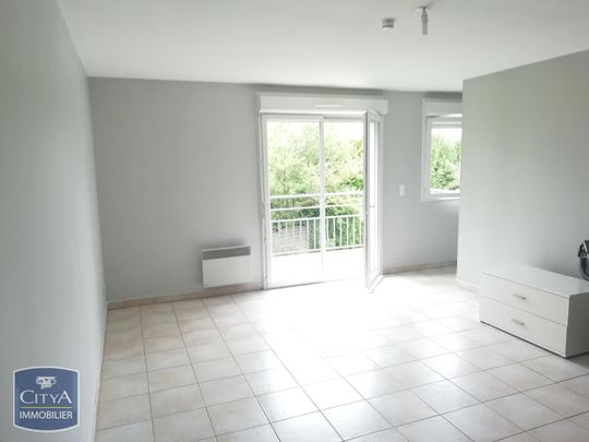 Location Appartement 2 pièces 48m² HENIN BEAUMONT 62110 - Photo 1