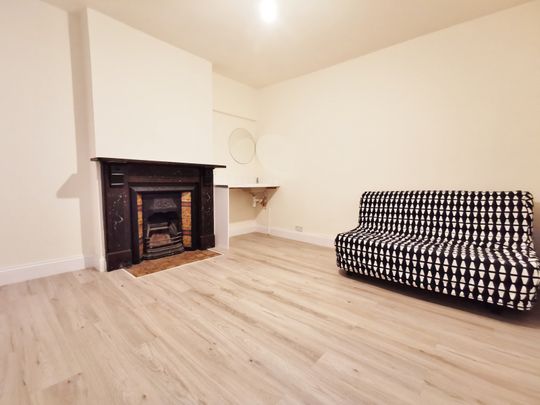 Room for rent - Photo 1