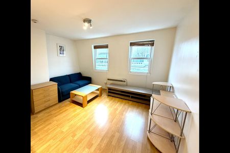 1 Bed Flat, Sinclair Road, W14 - Photo 2