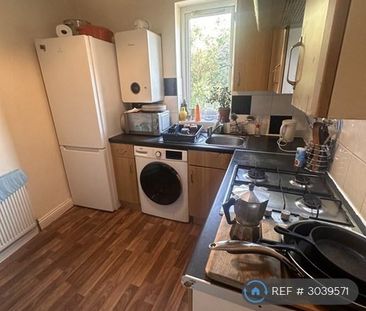 2 bedroom flat to rent - Photo 6