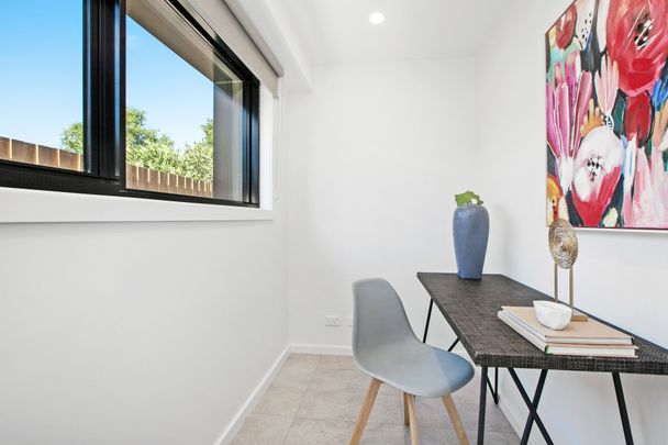 Modern Boutique Apartment - Photo 1